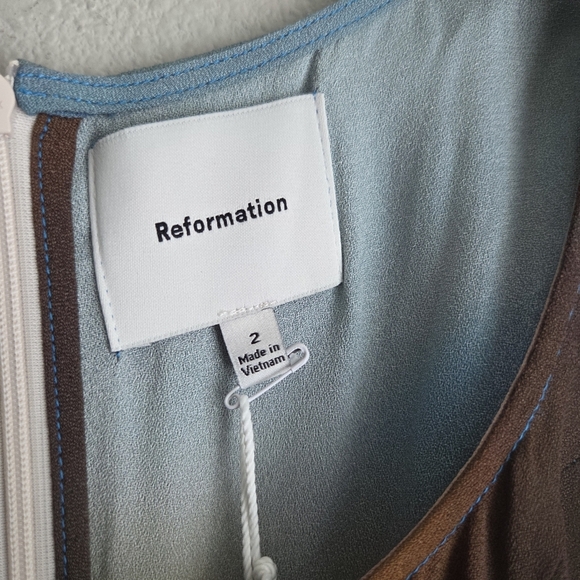 Reformation Noha Dress in Blur size 2 NWT - Picture 6 of 9